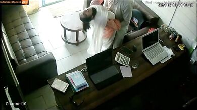 Hotel CCTV footage video of boss fucking desi women